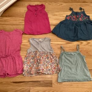 Set of size 4 tops